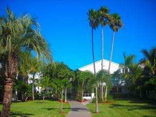 Beachcomber Beach Resort Hotel