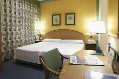 Husa Llar Hotel
