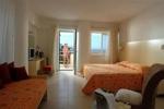 High Beach Apartments Picture 4