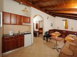 Philoxenia Hotel Apartments Picture 2