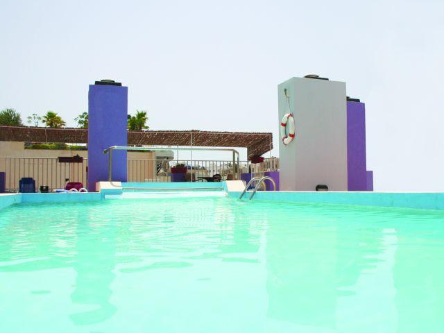 Bernard Hotel