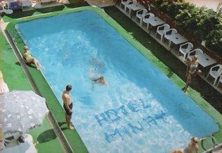 Minay Hotel
