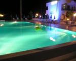 Palm Club Apartments Picture 3