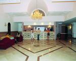 Golden Day Hotel Picture 1