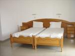 Caravel Pool Hotel Picture 7
