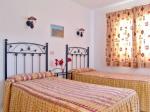 Coronamar Apartments Picture 3