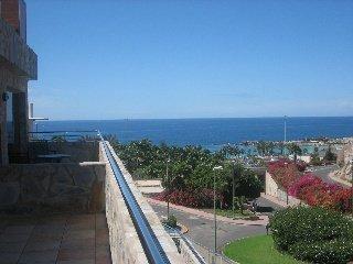 Terraza Amadores Apartments