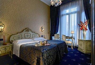 Best Western Montecarlo Hotel