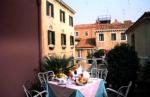 Carlton Capri Hotel Picture 1