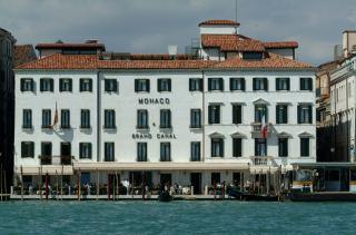Monaco And Grand Canal Hotel