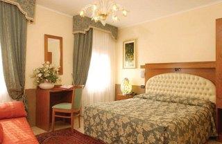 Zecchini Hotel