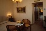 Continental Hotel Picture 2