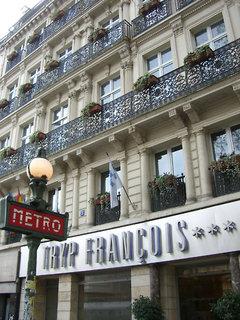 Tryp Francois Hotel