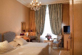 Chateau Frontenac Hotel