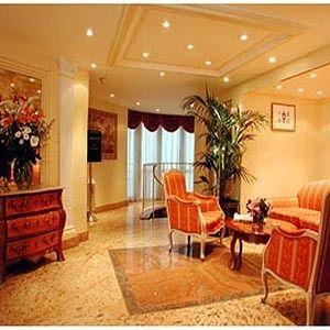 Chateaubriand Hotel