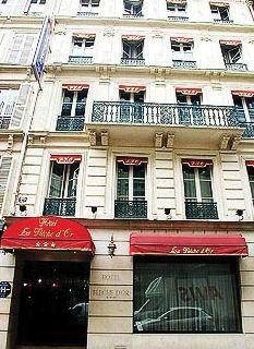 Fleche D'or Hotel