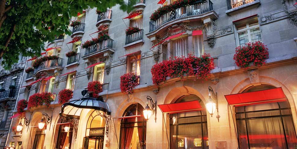 Plaza Athenee Hotel