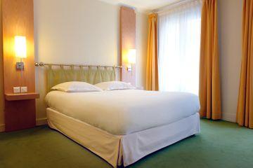 Jardins De Paris Morny Saint Lazare Hotel