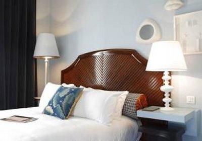 Jules Hotel