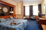 Tryp Blanche Fontaine Hotel Picture 2