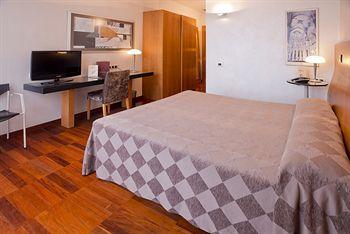 Rivoli Ramblas Hotel