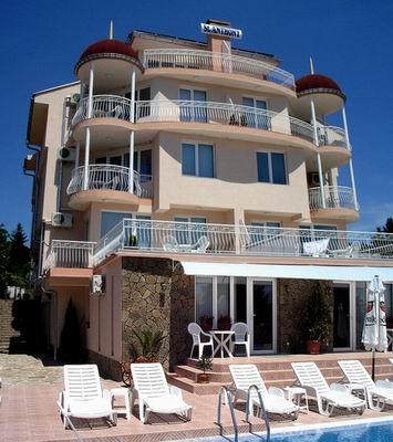 St Anthony Hotel