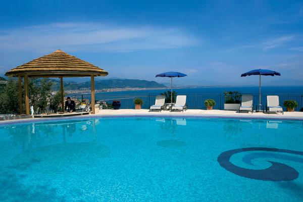 Raito Hotel