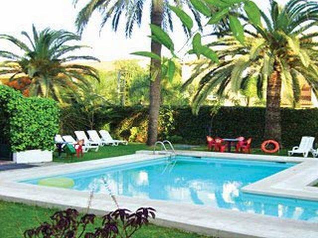 Los Arcos Montemar Hotel