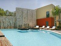 Mosquito Beach Hotel