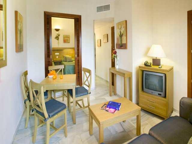 Sunset Beach Club Hotel