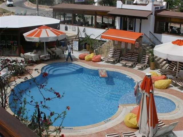 Almina Hotel