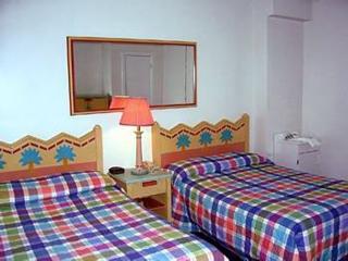 Riverside Studios Hotel