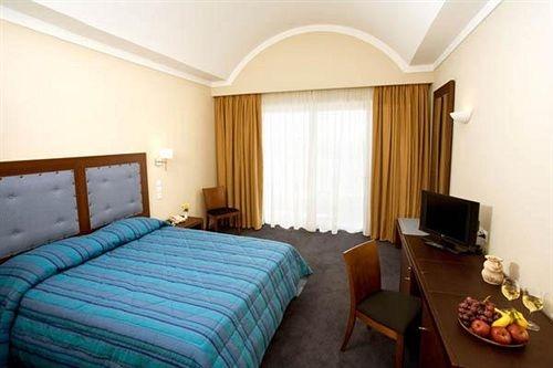 Lakitira Suites Hotel