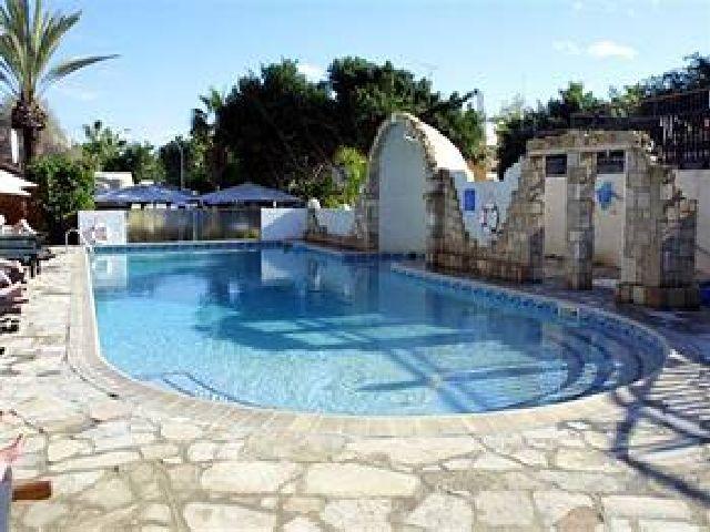 Dionysos Central Hotel