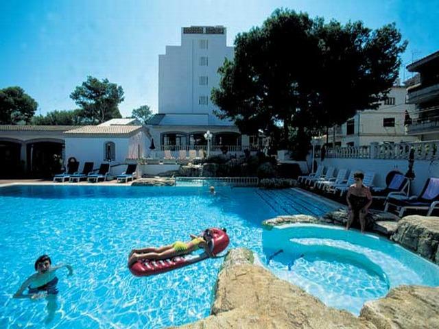 Grupotel Farrutx Hotel
