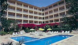 Isla Del Sol Aparthotel