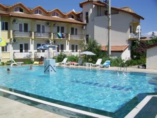 Ozalp Junior Hotel