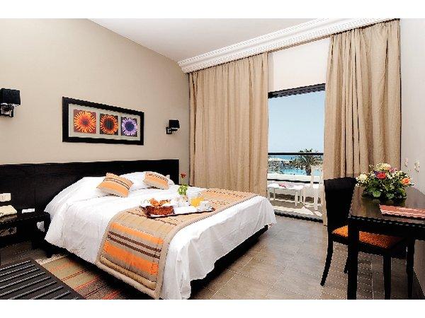 Vincci Nozha Beach Hotel
