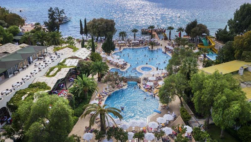 Vera Club TMT Hotel