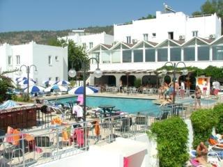 Banturnaz Hotel