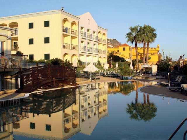 Porto Santa Maria Hotel