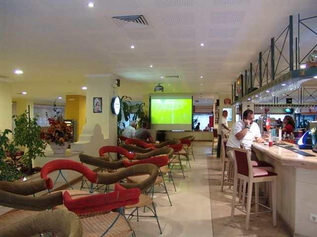 Santa Eulalia Beach Club Aparthotel