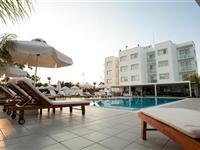 Frixos Aparthotel