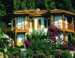 Montana Pine Resort Hotel