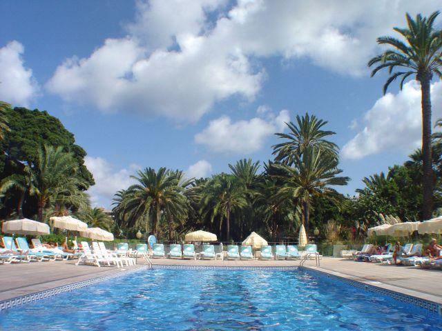 Santa Catalina Hotel