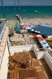 Kaya Hotel