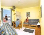 Del Mar Apartments Picture 4