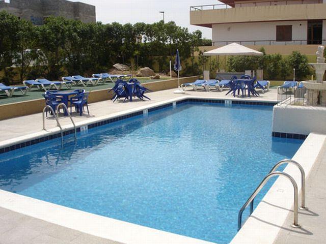 Arcomar Apartments