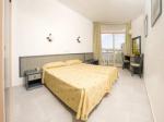 Riviera Aparthotel Picture 6
