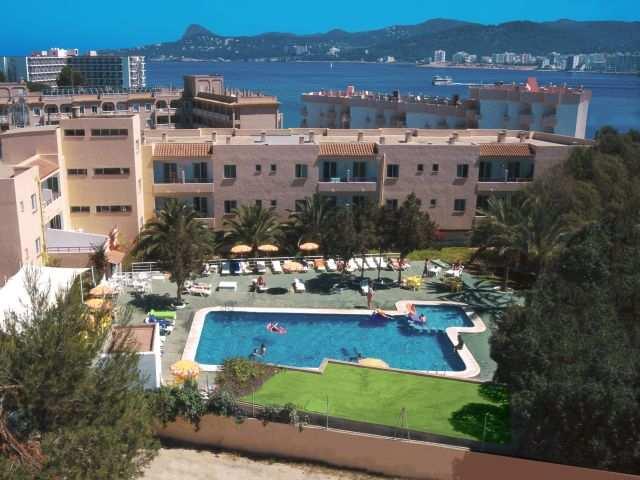 Sol Bay Apartments